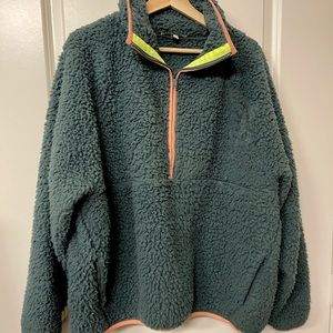 Express Green Sherpa